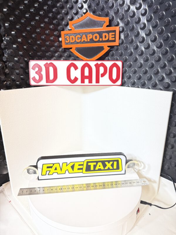 FakeTaxi - Leuchtkasten für Truck & PKW mit Saugnapf